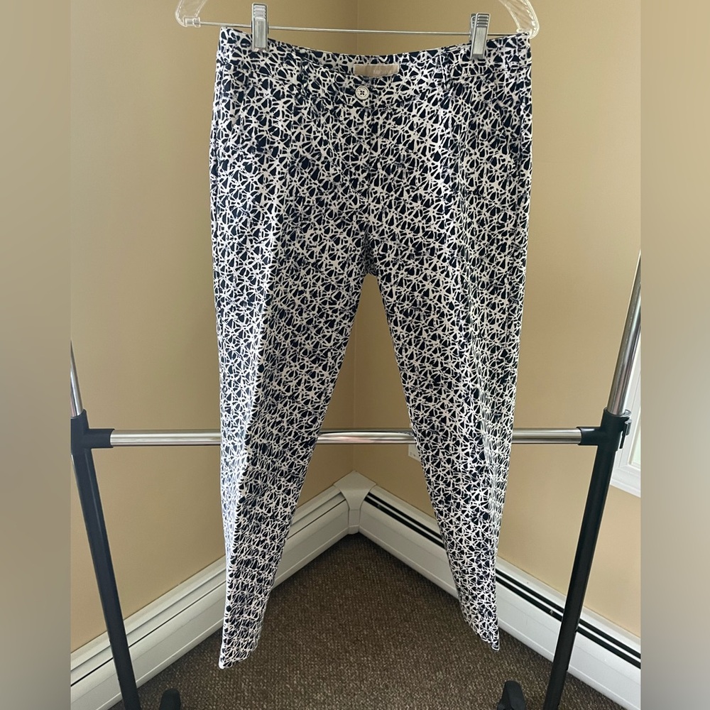 Skinny navy and white dress pants